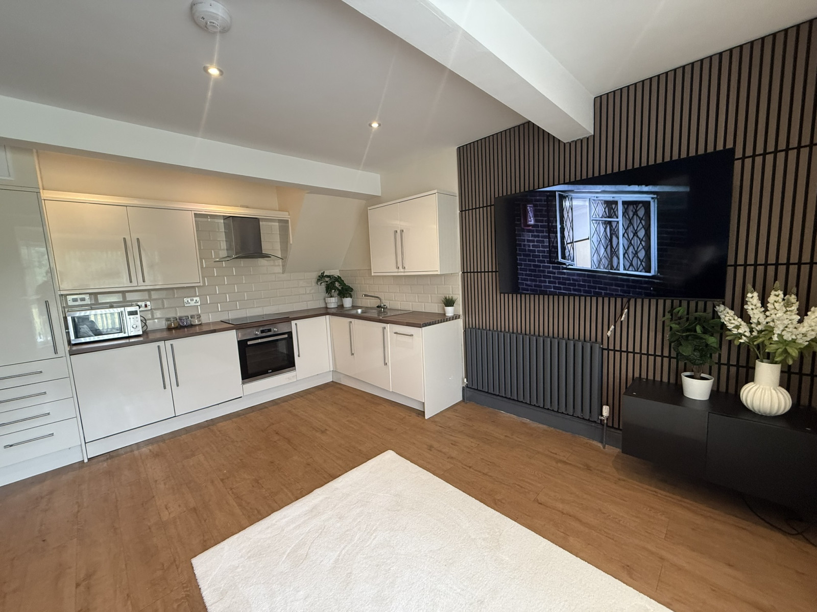 Open Plan Lounge/Kitchen- 11A Rustlings Road